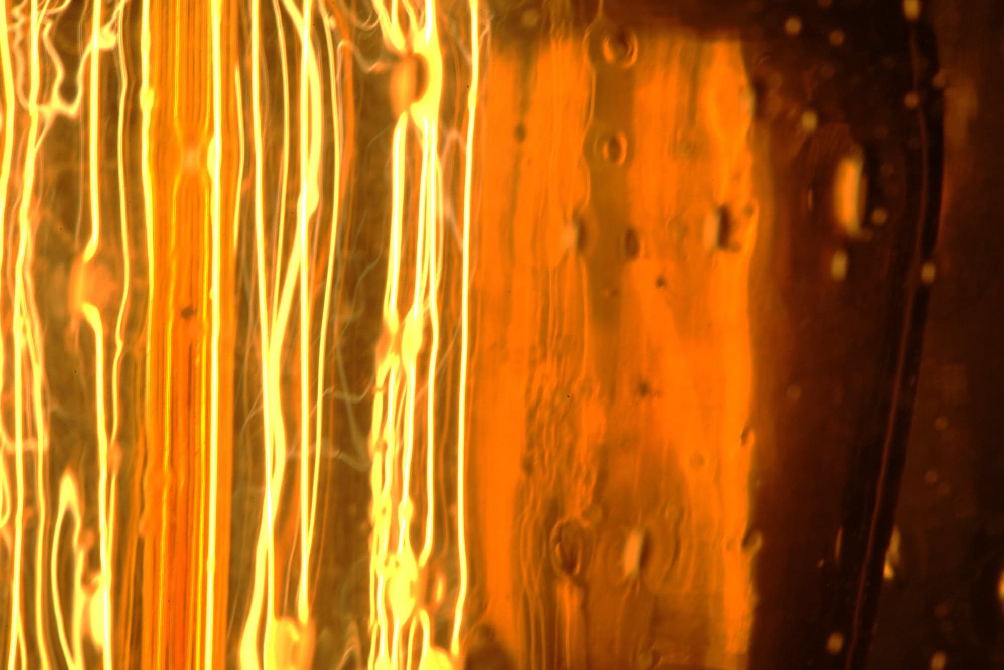 Filament Glow, Close