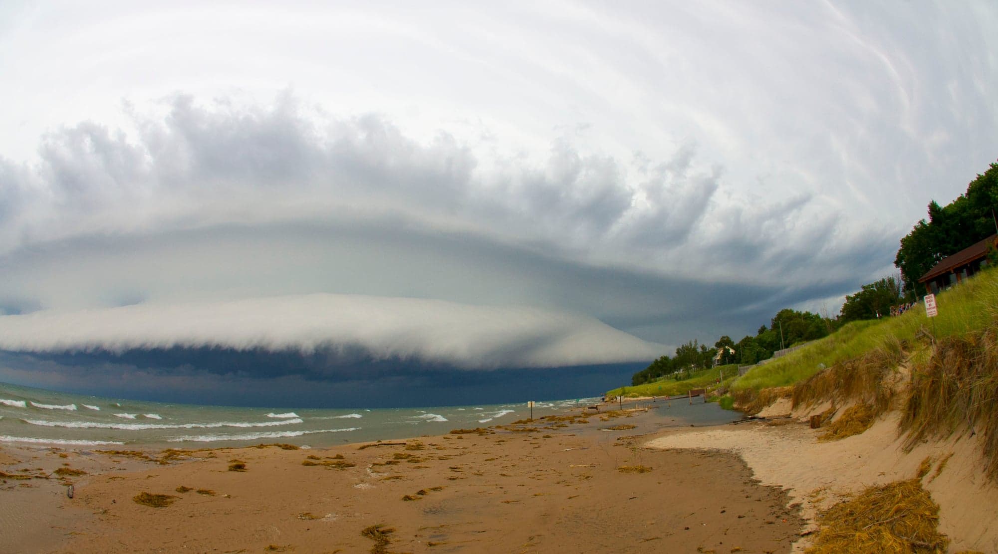 Shelf Cloud, Lake Michigan
